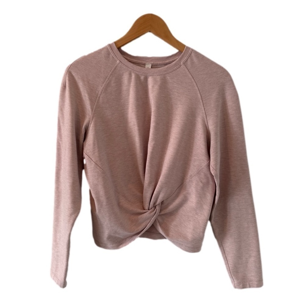 Lululemon Tuck & Gather Pullover size 4
Heathered Mod Faint Coral